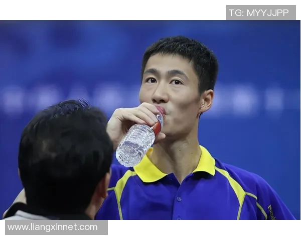 张继科与王励勤的巅峰对决乒乓球传奇的较量与友谊的碰撞